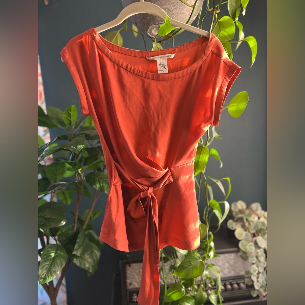 Diane Von Furstenberg silk top